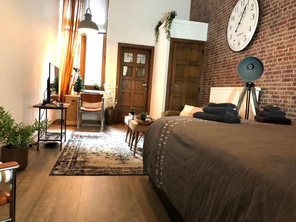 Апартаменти New York Loft - Fully Equipped And Available Long-Term - Perfect Location In City Center Намюр Екстер'єр фото